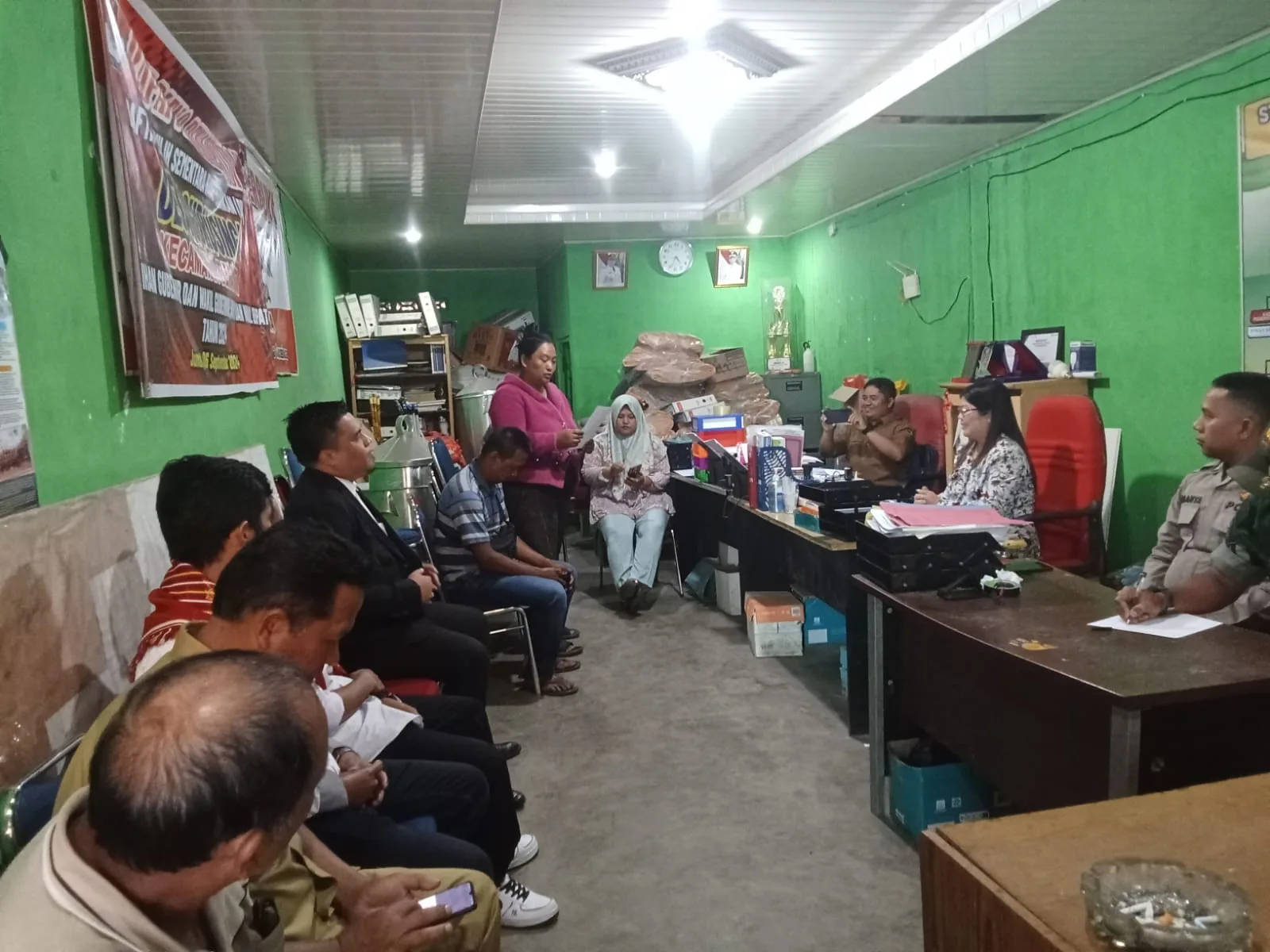 Pelantikan Dua Kepala Dusun Desa Guru Singa Kecamatan Berastagi Berjalan Sukses dan Aman