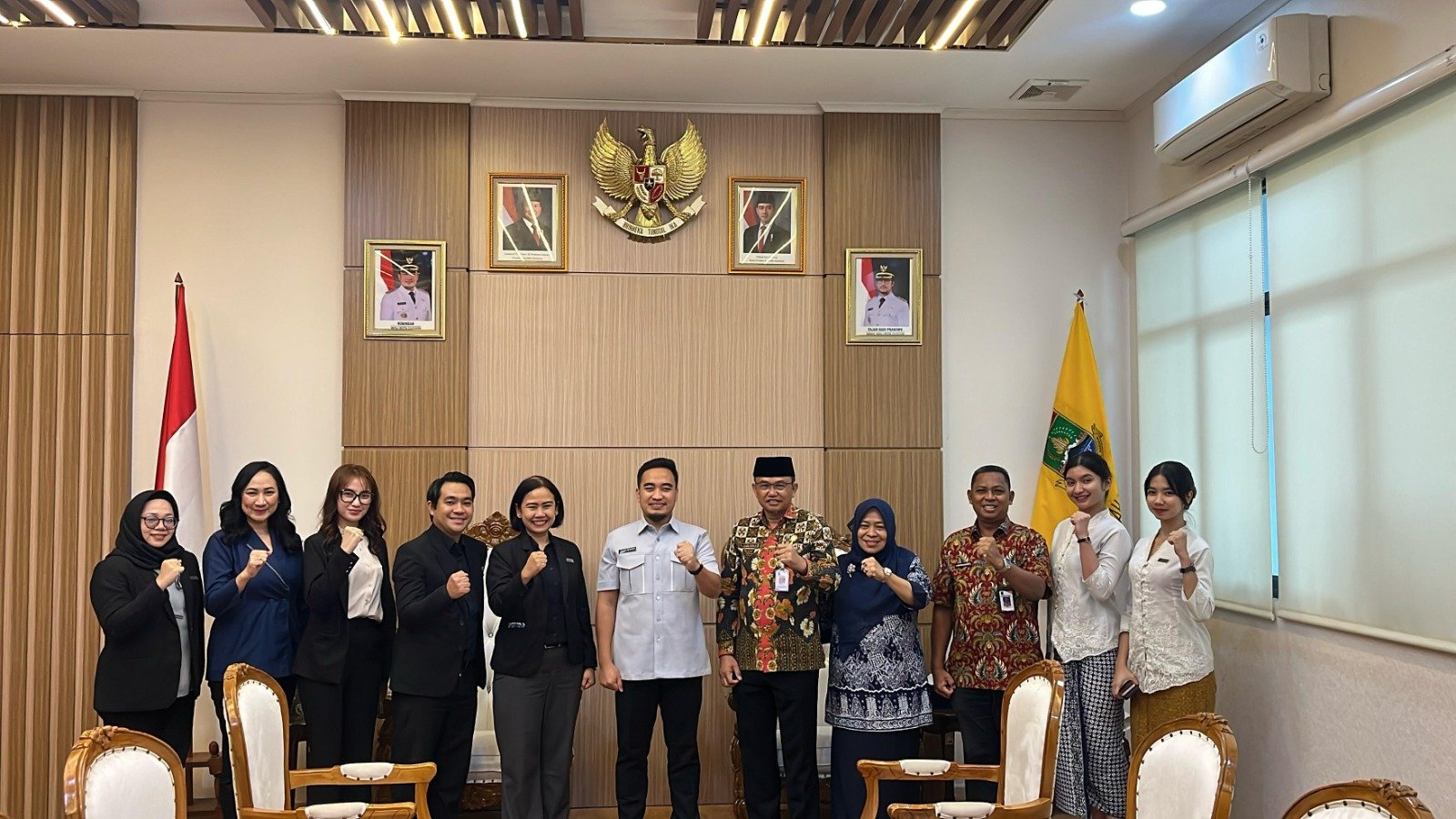 Inisiatif CEO Archipelago John Flood, Aston Cilegon Berkolaborasi dengan Pemerintah dalam Program MBG untuk Anak Sekolah