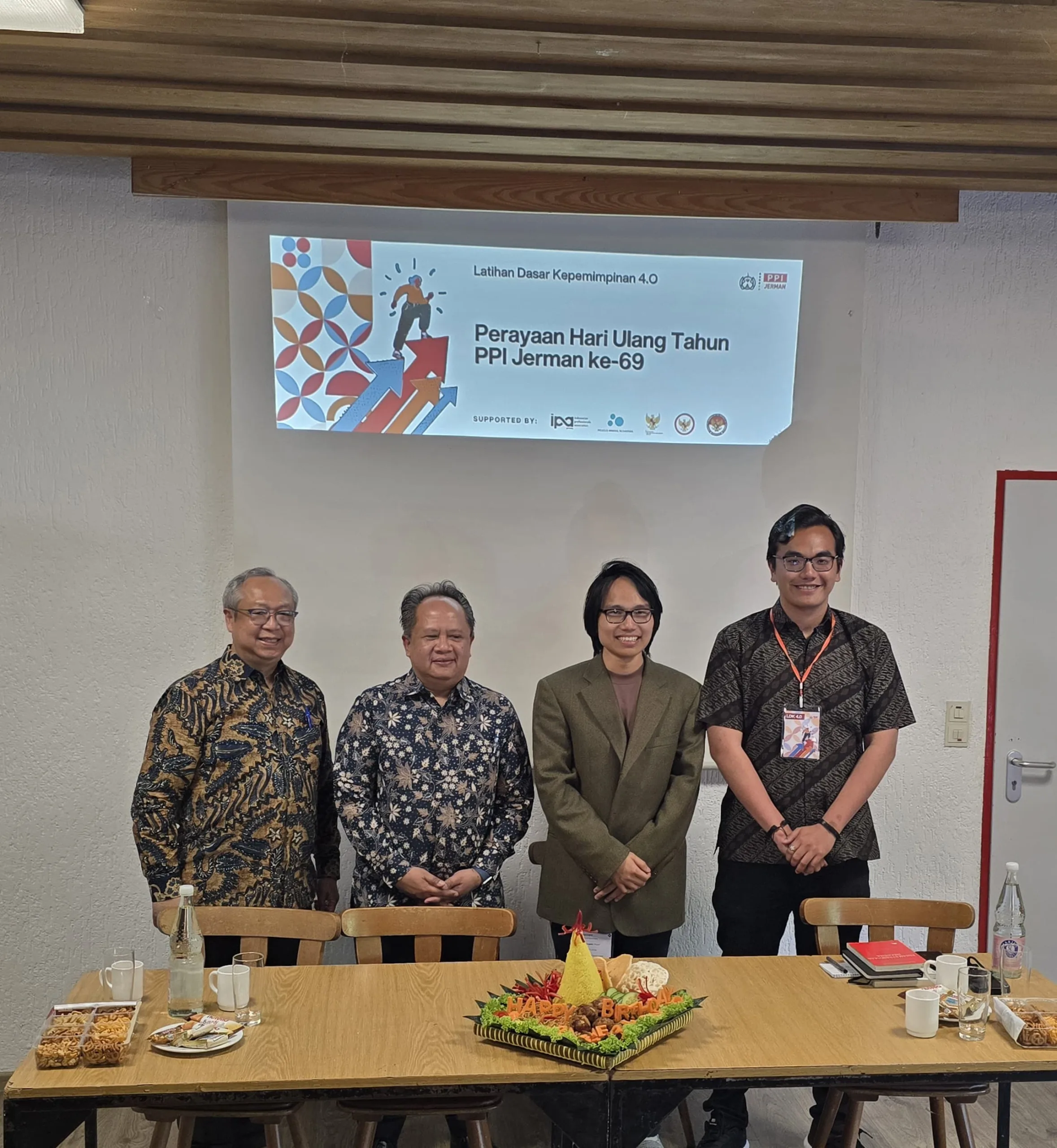 Kolaborasi KBRI Berlin dan PPI Jerman Hadirkan Latihan Dasar Kepemimpinan 4.0