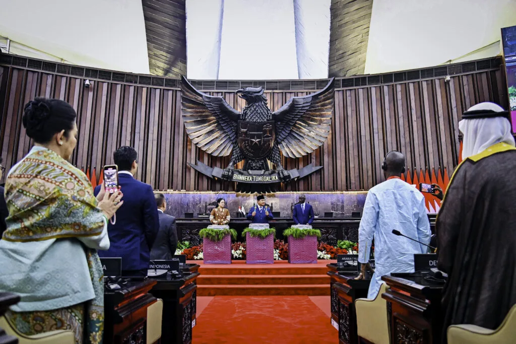 Presiden Prabowo Tekankan Reformasi Internal sebagai Fondasi Solidaritas Dunia Islam