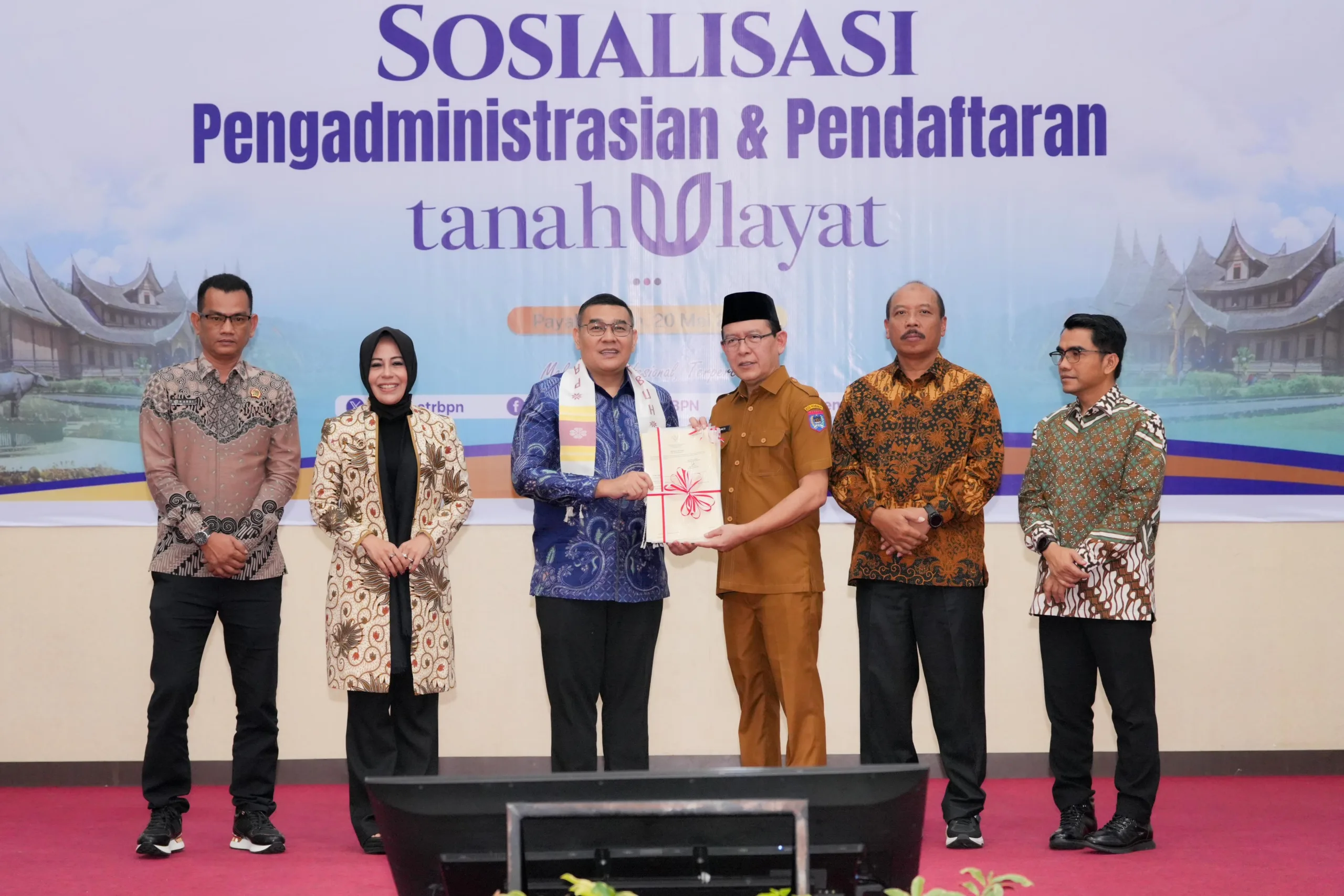 Sosialisasi di Payakumbuh, Wamen Ossy Sebut Pendaftaran Tanah Ulayat sebagai Bentuk Penghormatan Negara terhadap Adat dan Tradisi