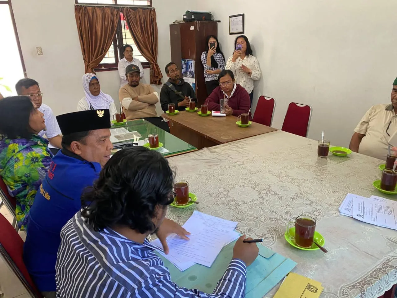 DPC SBSI Tanah Karo Laksanakan Klarifikasi Dan Bipartit Ke Dinas Lingkungan Hidup Kabupaten Karo