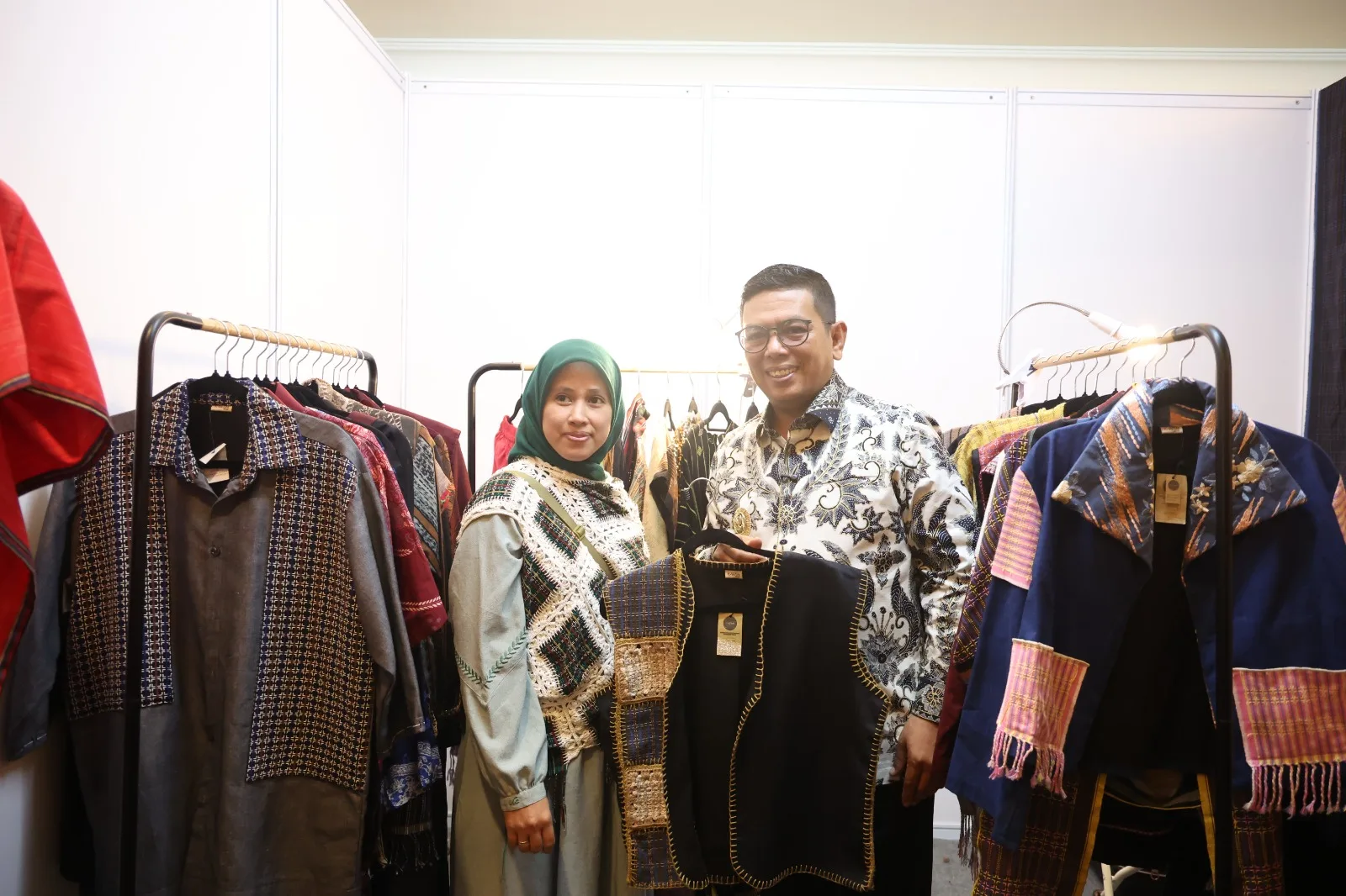 Tinjau Stand Banten di FKD-MPU 2025, Gubernur Banten Optimis Tembus Pasar Ekspor