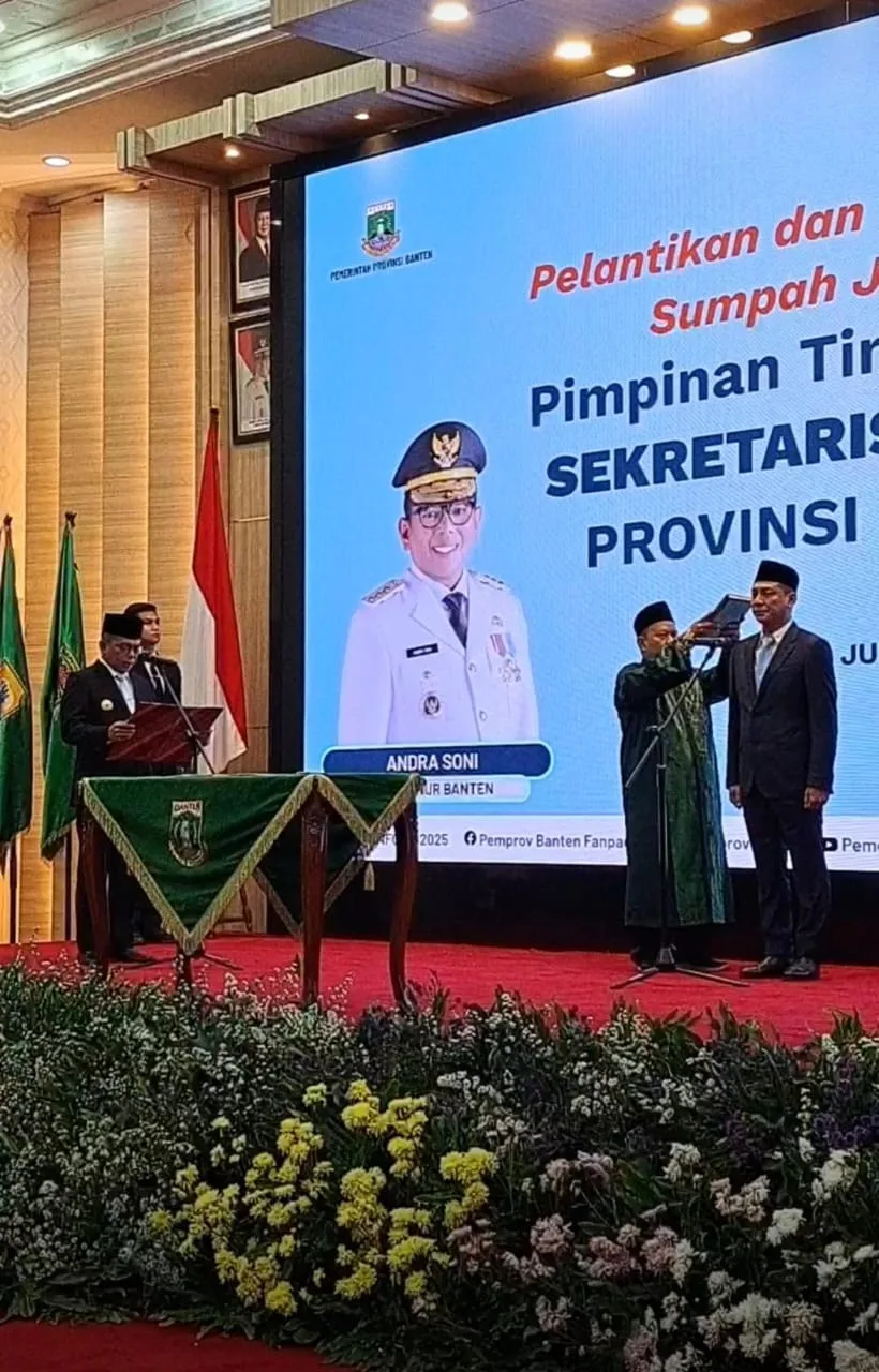 Deden Apriandhi Resmi Dilantik Gubernur Banten Andra Soni Sebagai Sekda Banten