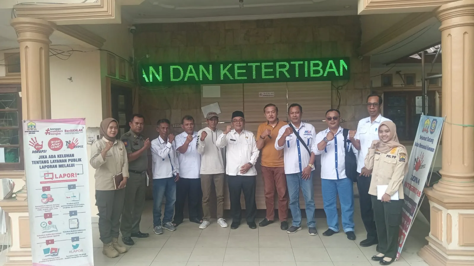 Pengurus MOI Gelar Audiensi Bersama Satpol PP Kota Serang, Bahas Perda THM dan PKL