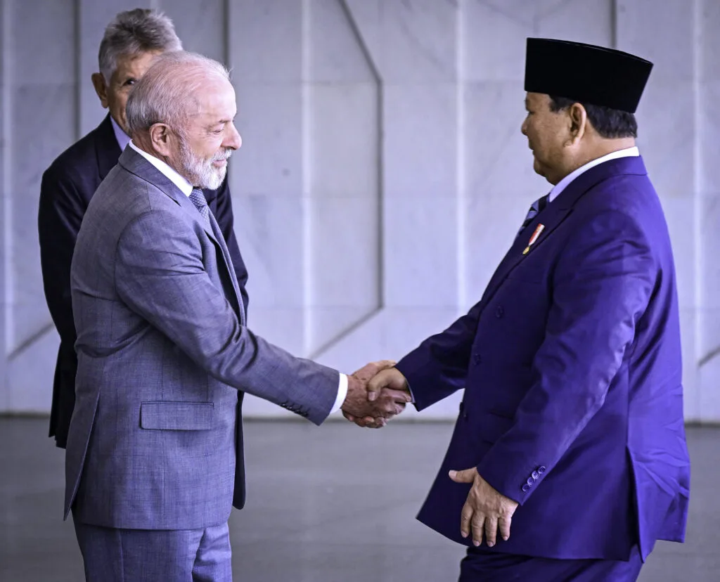 Presiden Prabowo Disambut Hangat dalam Upacara Kenegaraan di Istana Planalto, Brasilia