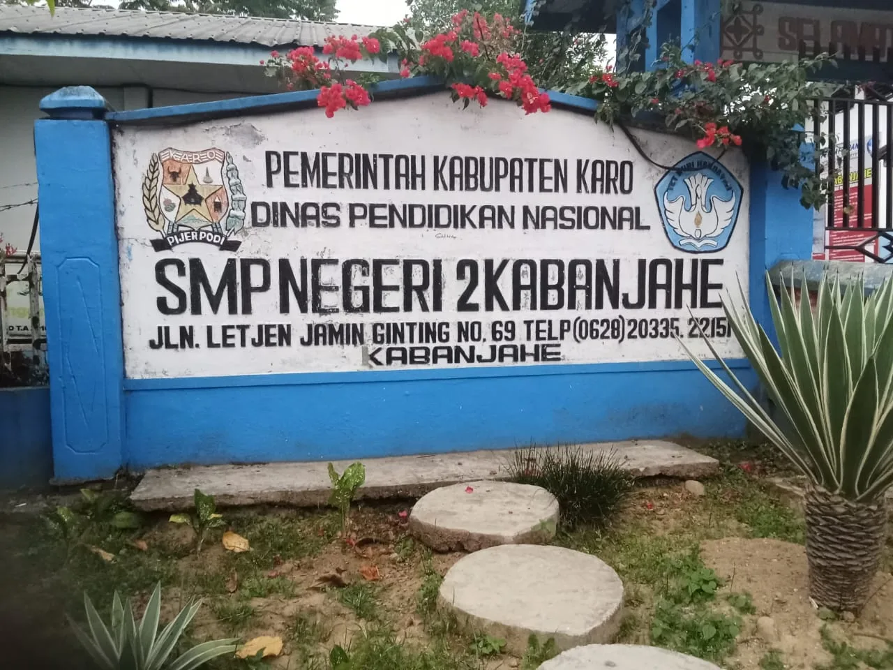 Diduga Korupsi Dana Bos,Kepsek SMP Negeri 2 Kabanjahe Bakal Dilaporkan LSM TKN Kabupaten Karo ke Penegak Hukum