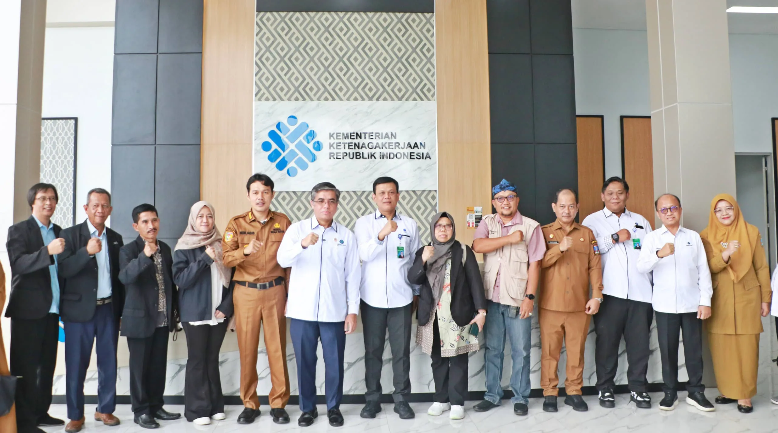 Menaker Yassierli Buka PBL, Wabup Najib Bangun Sinergi dengan BBPVP Serang