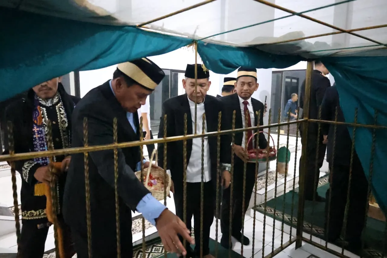 Bupati Tangerang Hadiri Renungan Suci Peringatan HUT ke-80 RI