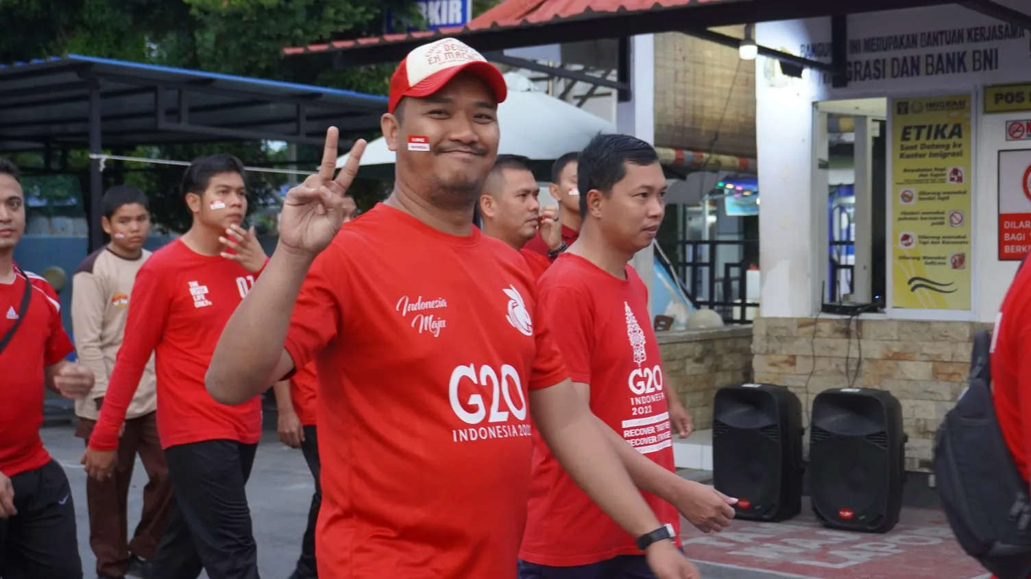 Ciptakan Semangat Kebersamaan Pada HUT RI Ke-80, Imigrasi Tanjung Balai Karimun Gelar Jalan Santai