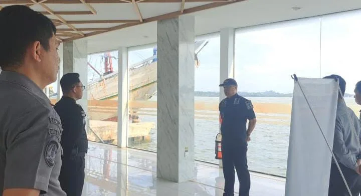 Cegah TPPO, Kepala Imigrasi Tanjung Balai Karimun Ingatkan Jajarannya Perketat Pemeriksaan