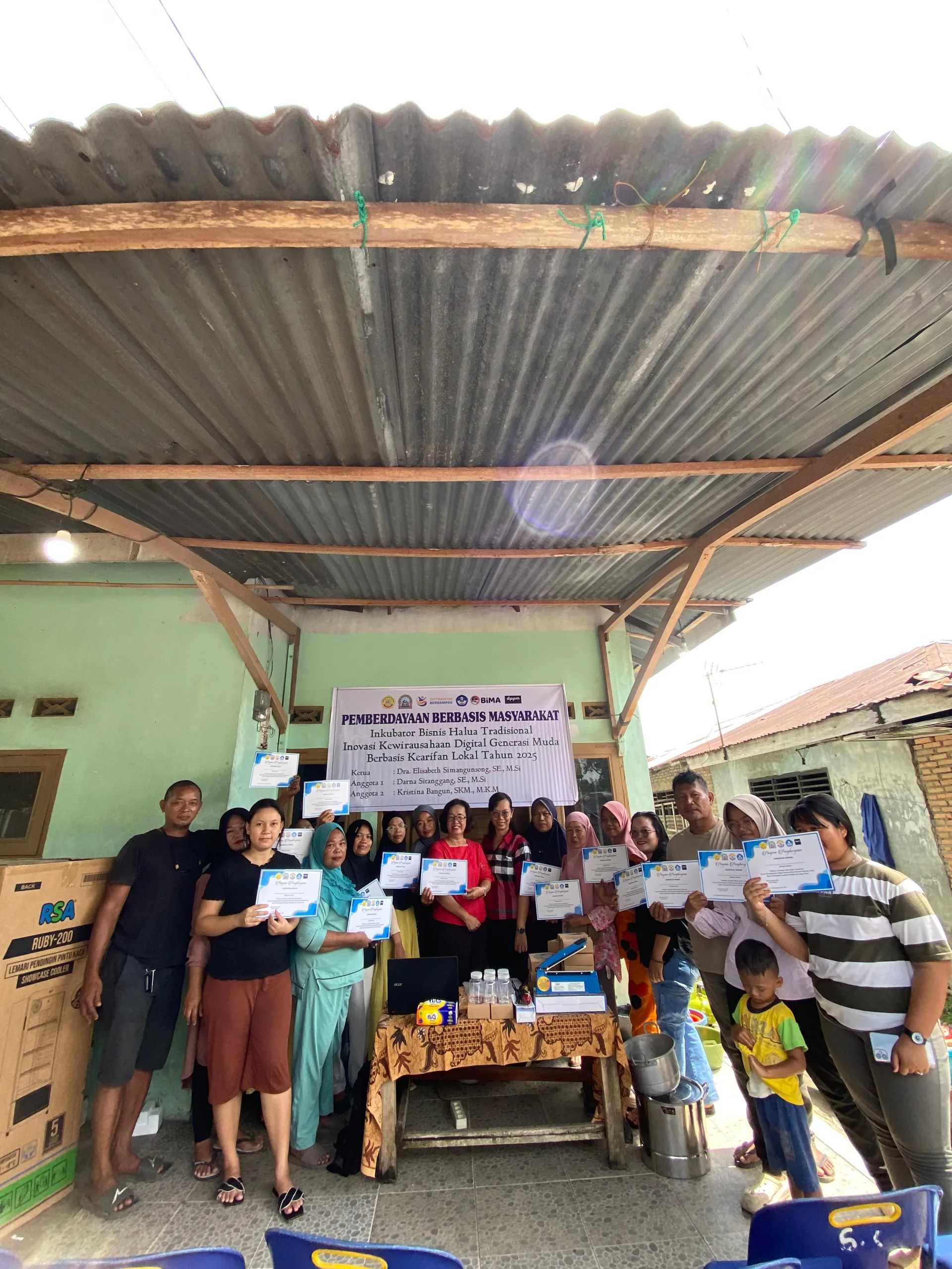 Inkubator Bisnis Halua Tradisional: Inovasi Kewirausahaan Digital Generasi Muda Berbasis Kearifan Lokal