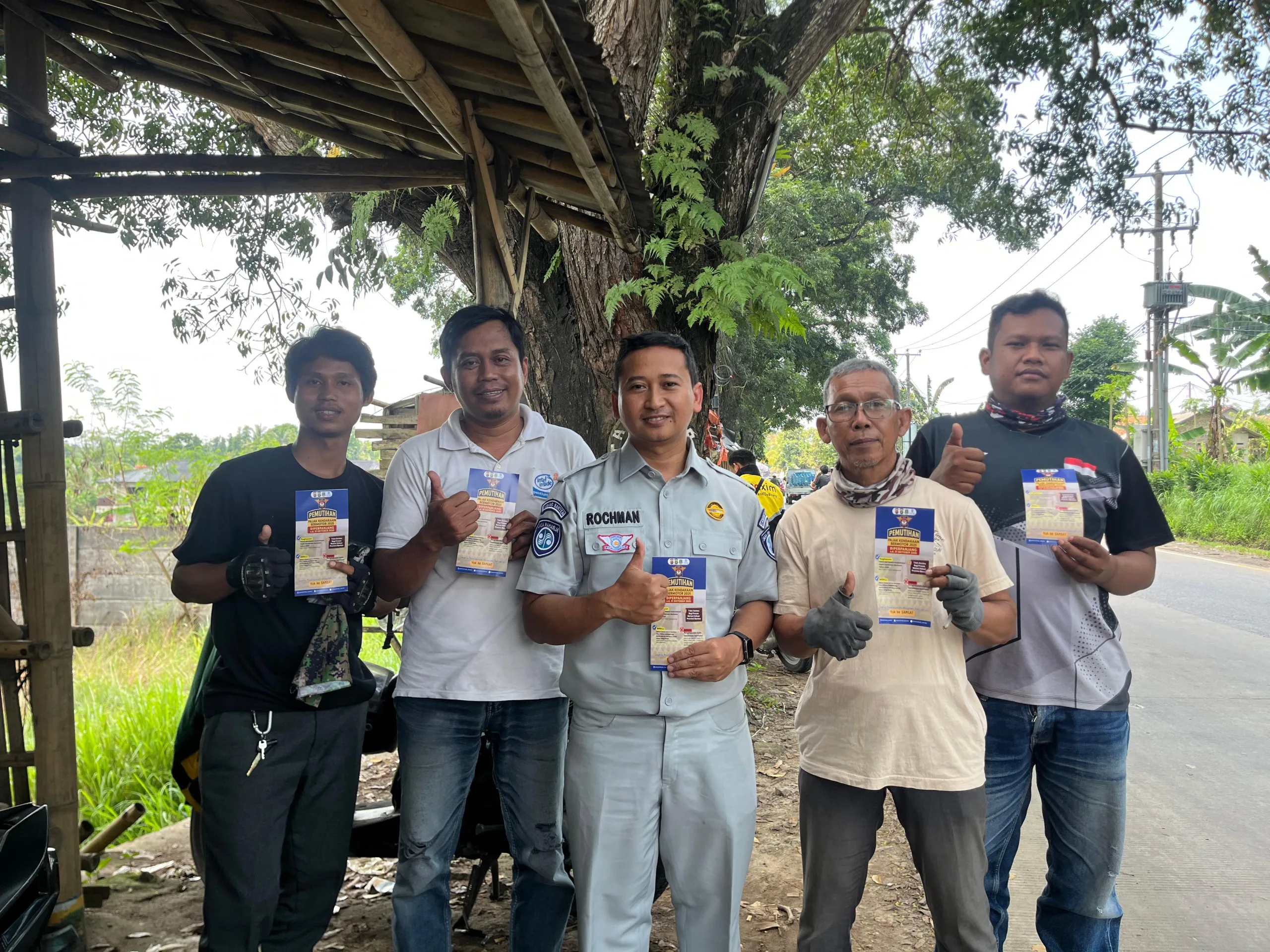 Jasa Raharja Mensosialisasikan Program Pemutihan PKB dan SWDKLLJ Kepada Ojek Online Untuk Meningkatkan Kesadaran dan Kepatuhan Pembayaran Pajak Kendaraan