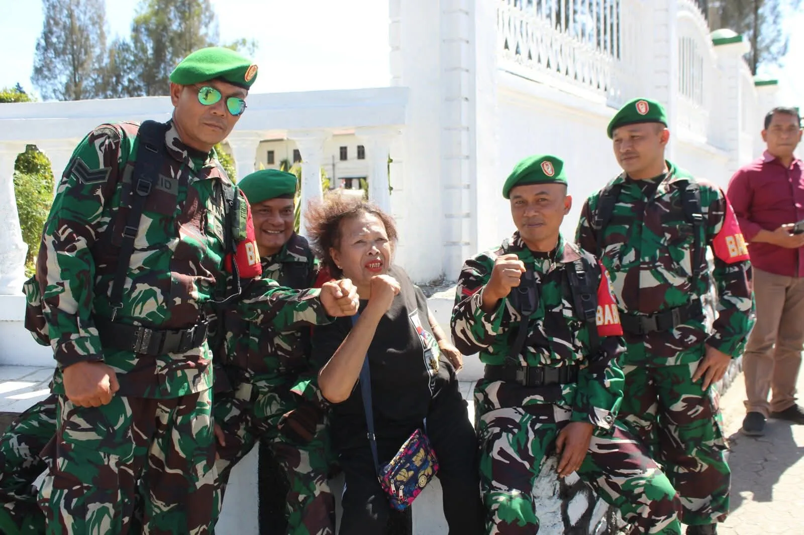 Dandim 0205 Tanah Karo Letkol Inf Robert Penjaitan Tinjau Langsung Aksi Damai di Kabanjahe