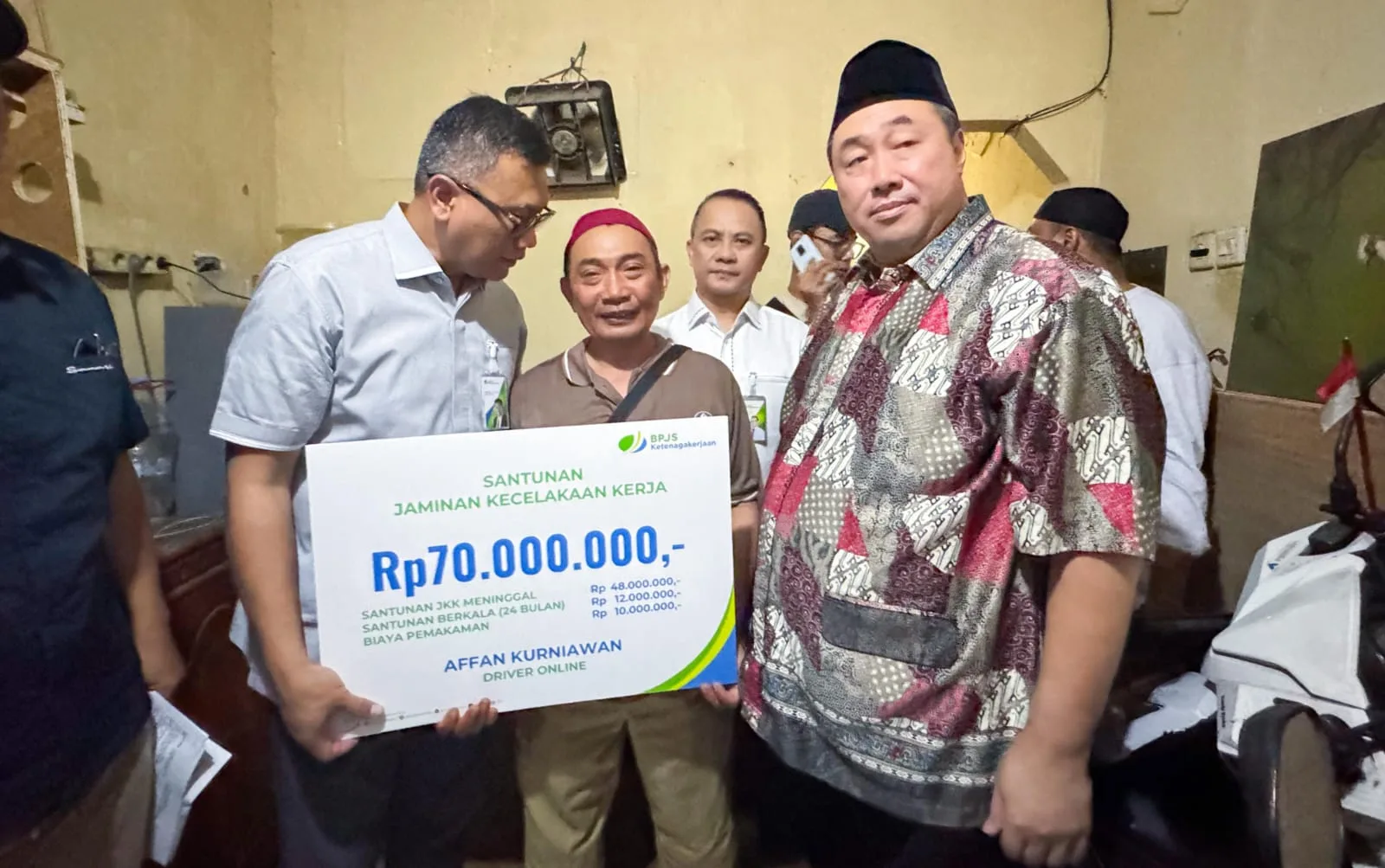 Duka Mendalam, Ojol Affan Kurniawan Meninggal Saat Sedang Mencari Nafkah