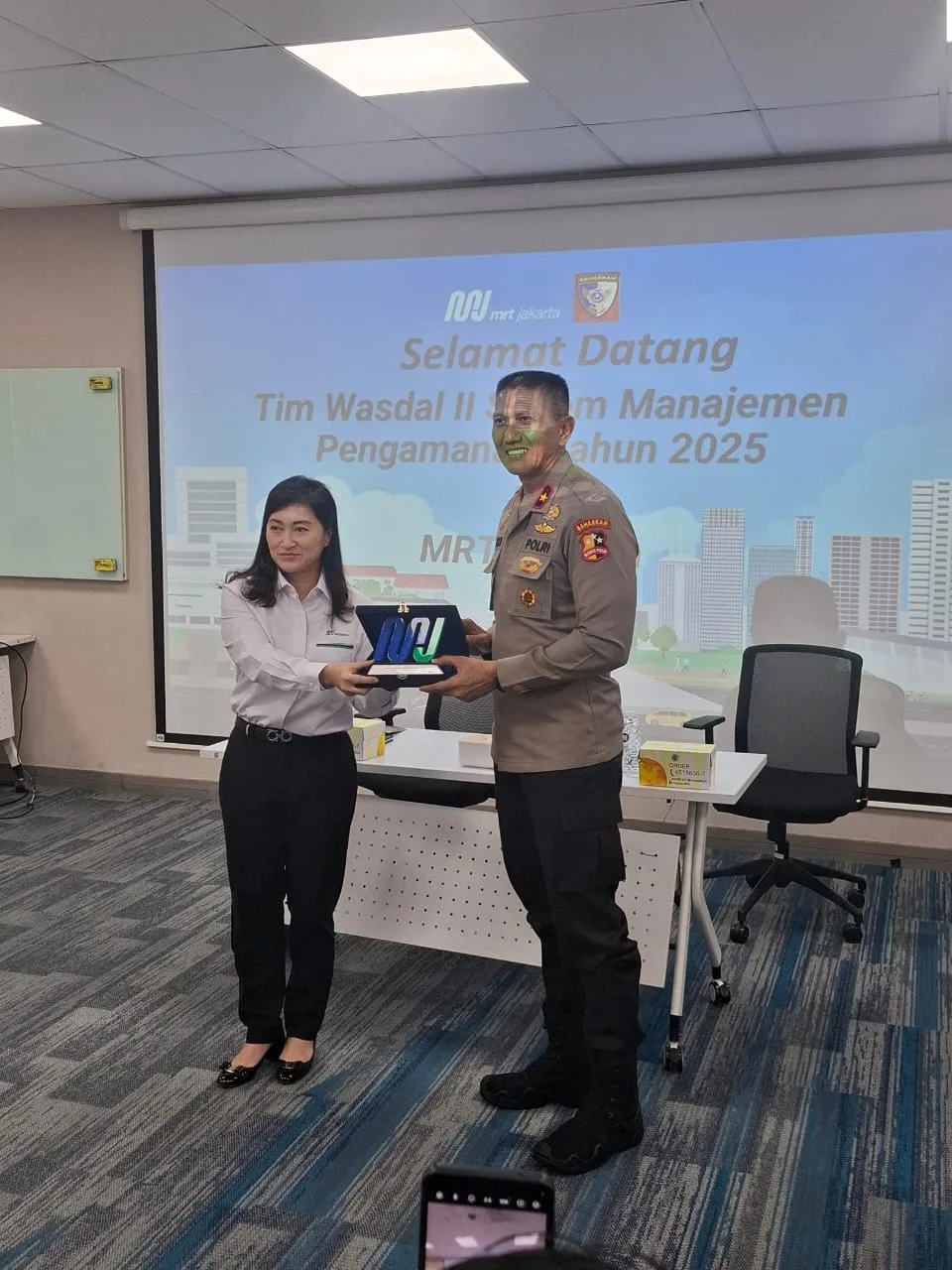 Dirpamobvit Korsabhara Baharkam Polri Gelar Wasdal Tahap II di MRT Jakarta