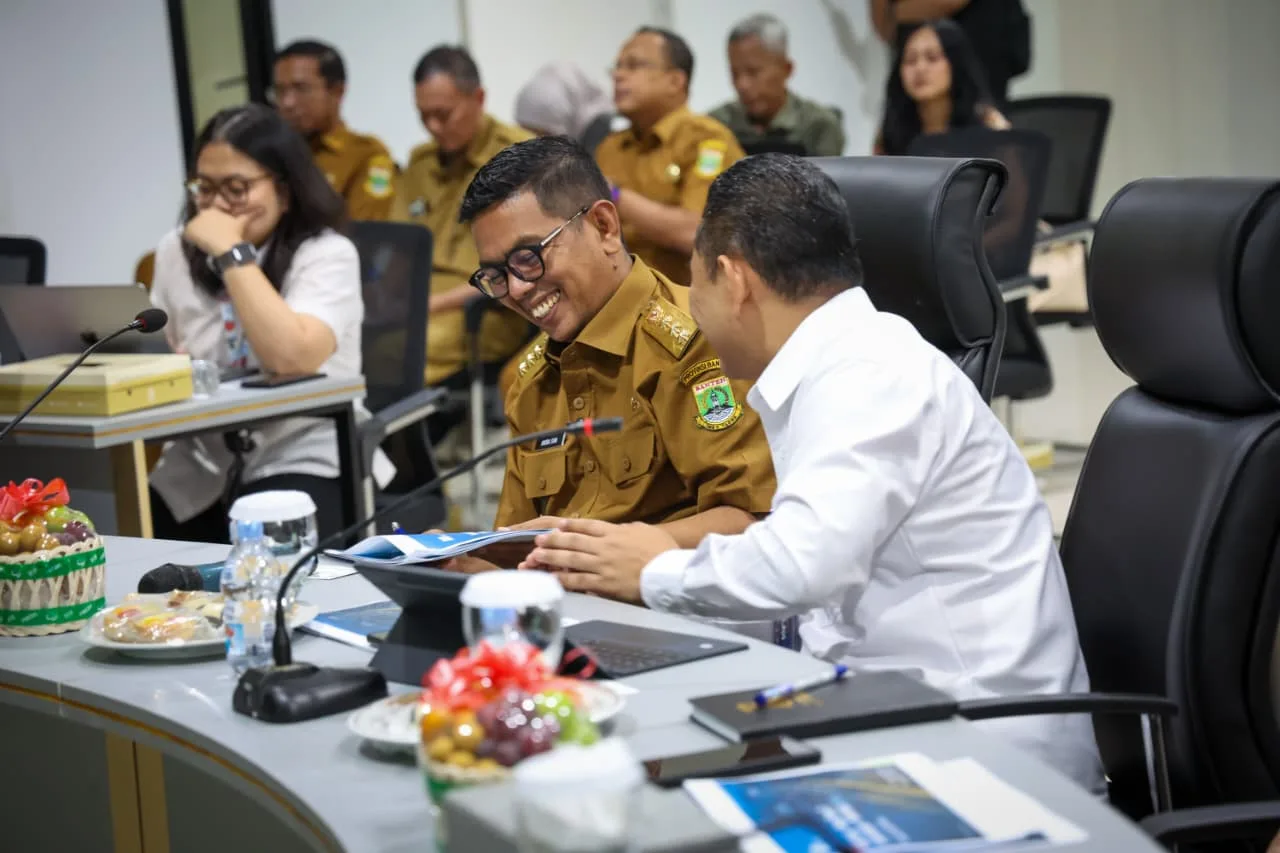 Gubernur Banten Andra Soni Gelar Rakor Pembangunan MRT di Wilayah Provinsi Banten